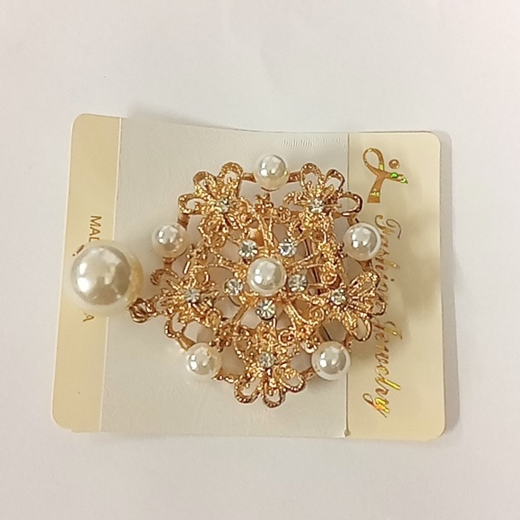 Pin - Picture 4 of 4